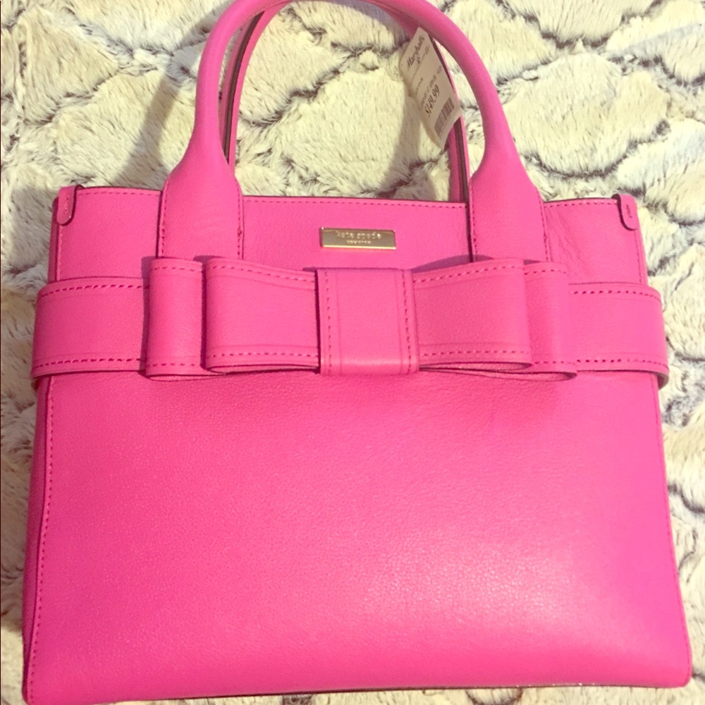 Kate spade tip hand me handbag